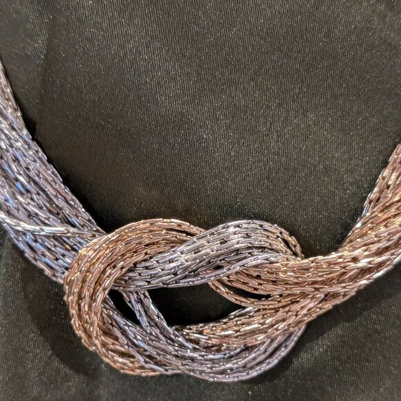 Vintage knot necklace - Picture 3 of 5